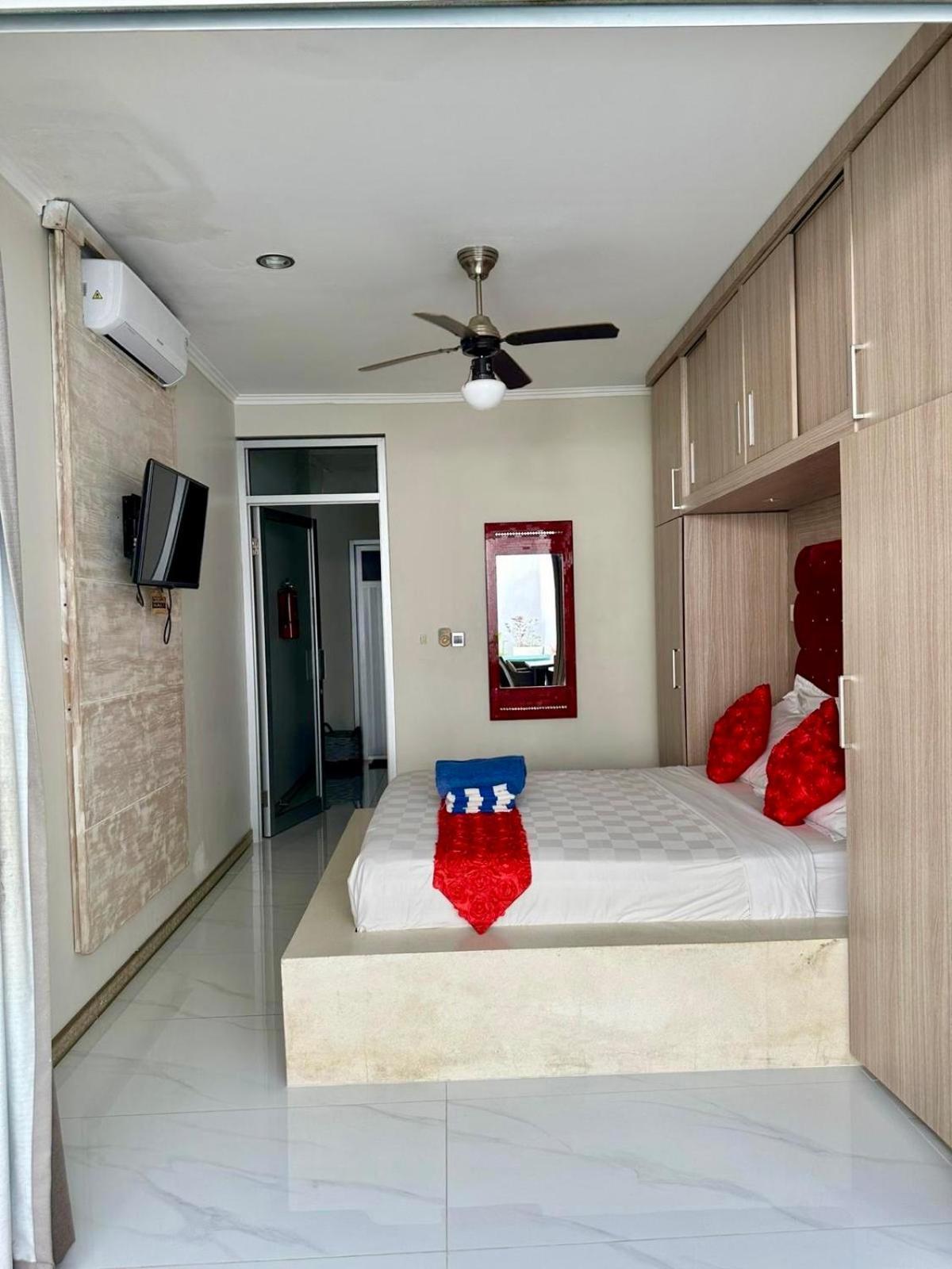 Kuta Regency B10 One Bedroom Villa Экстерьер фото