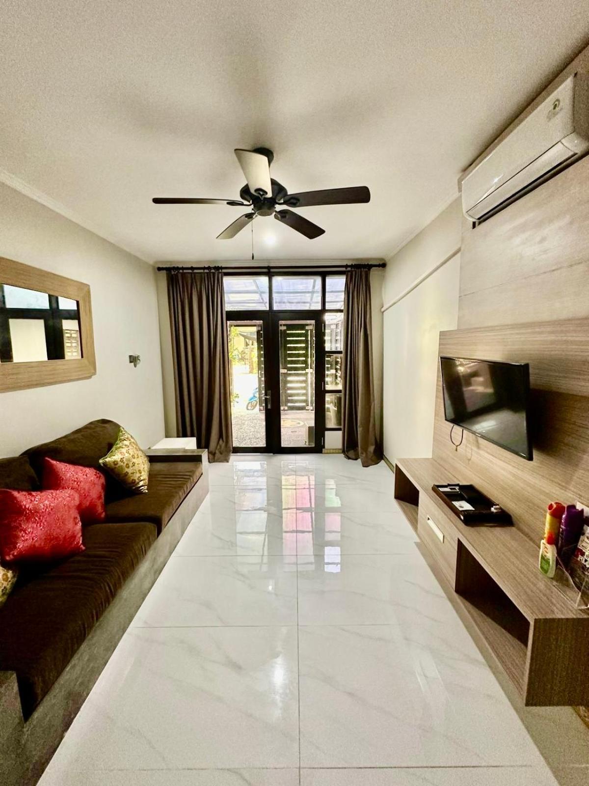 Kuta Regency B10 One Bedroom Villa Экстерьер фото